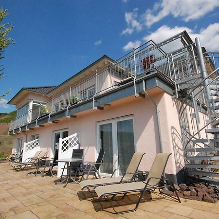 Weingut Amlinger&Sohn Apartment Neef Bagian luar foto