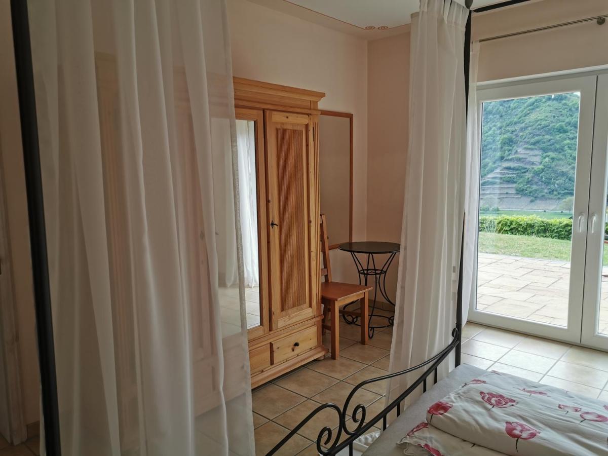 Weingut Amlinger&Sohn Apartment Neef Bagian luar foto