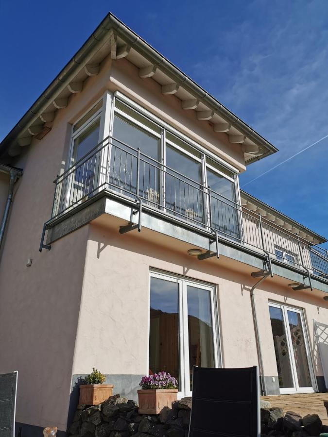 Weingut Amlinger&Sohn Apartment Neef Bagian luar foto