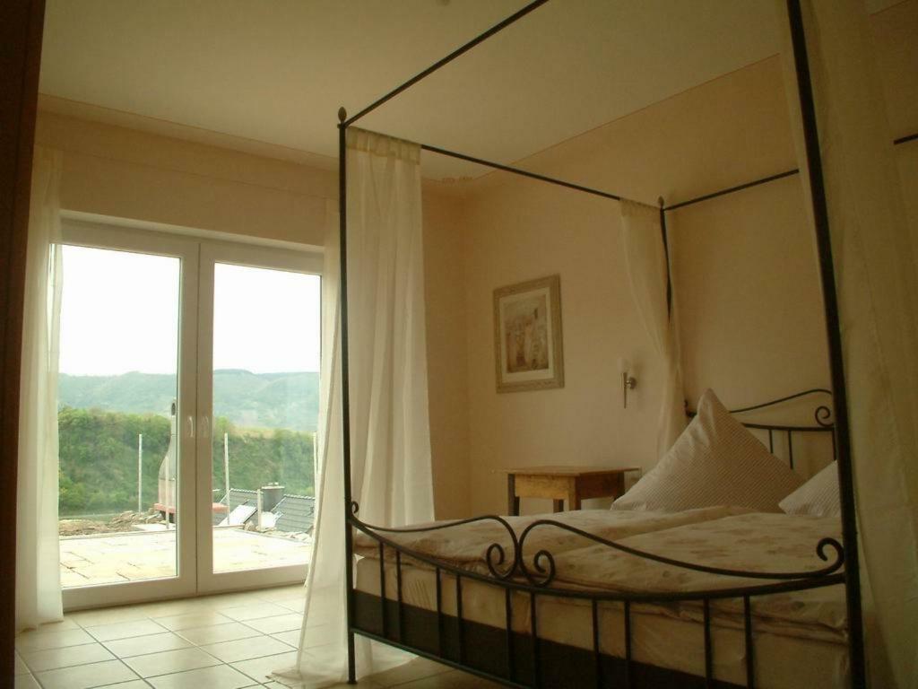 Weingut Amlinger&Sohn Apartment Neef Bagian luar foto